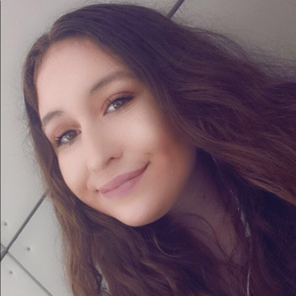 Meet your Posher, Kailee